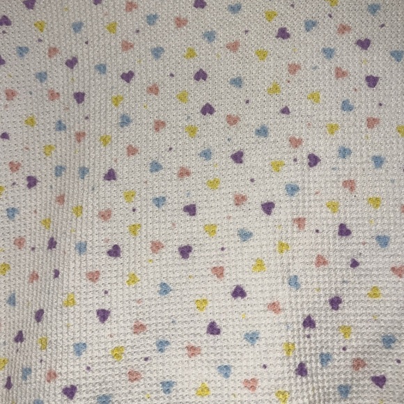 Vintage White Thermal Long-Sleeve Tee with Hearts - Picture 3 of 5